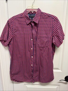 Banana Republic Men’s Short-Sleeve Check Button-Down in Coral and Navy
